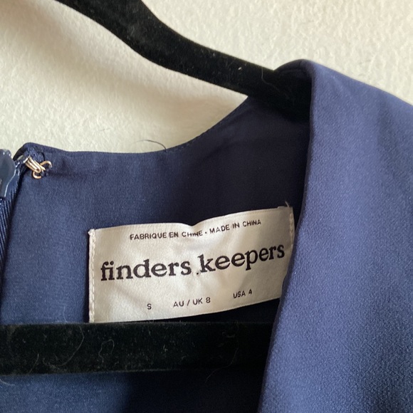 Finders Keeper navy blue wide leg deep V jumpsuit - Picture 7 of 15